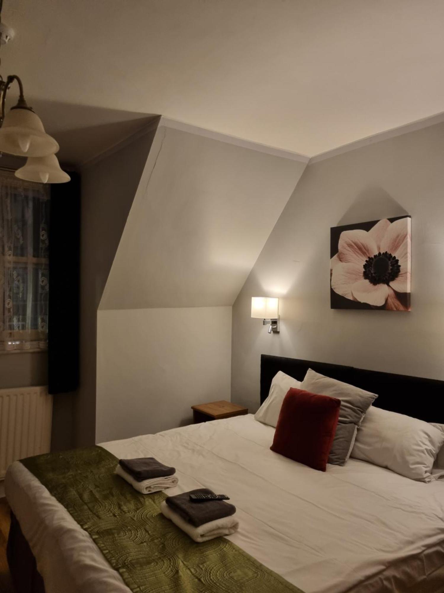 The Windmill Hotel London Ngoại thất bức ảnh