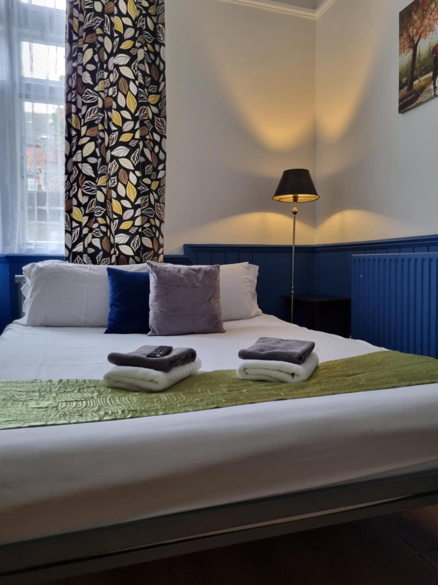 The Windmill Hotel London Ngoại thất bức ảnh